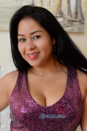 218664 - Yunitza Age: 45 - Peru