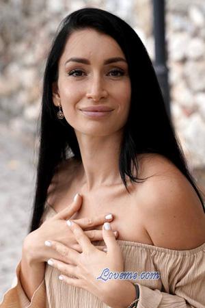 225400 - Elina Age: 30 - Ukraine